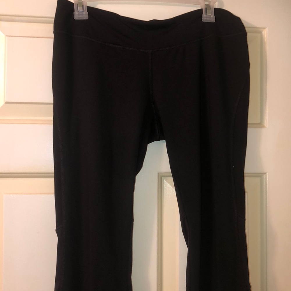 PATAGONIA leggings. smoke free home! never worn!